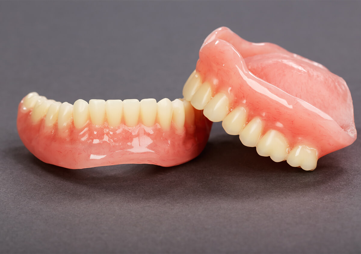How Do You Clean Dentures in Longmont CO Area